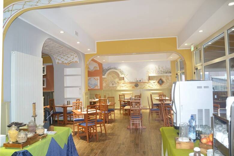 Azzurro Residence Hotel