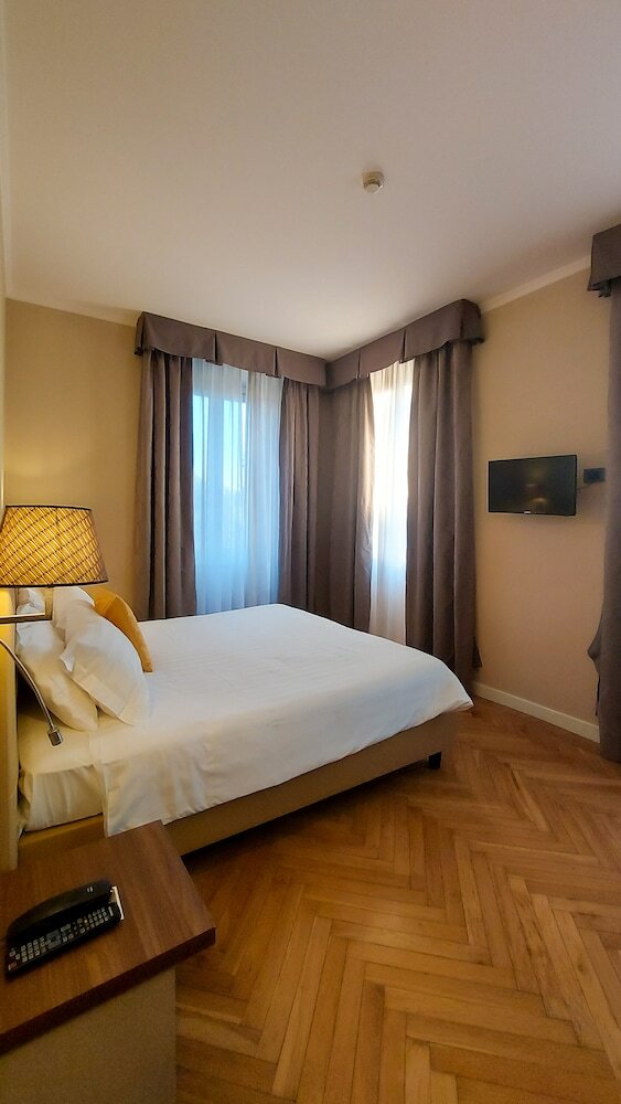 Hotel Castello Di Casiglio