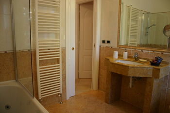 Hotel La Riserva Di Castel D'appio