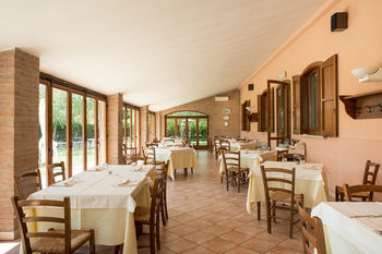 Terra Umbra Hotel