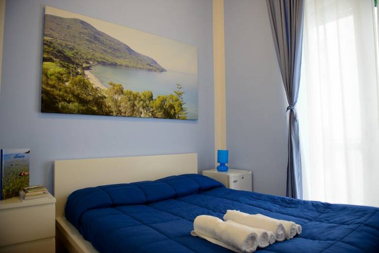 Hostal I Delfini
