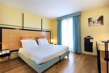 Hotel Ancora Corso Mameli