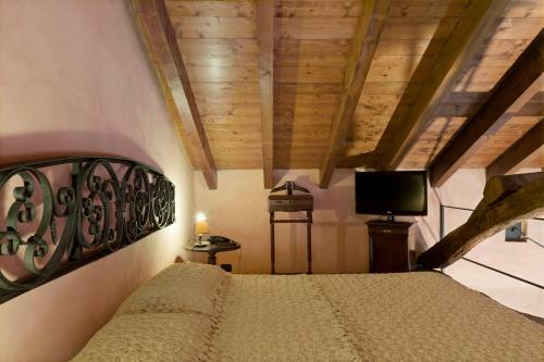 Hotel Locanda Dei Mai Intees