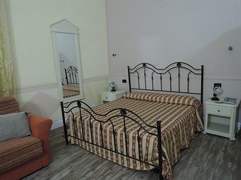 Hotel Villa Scaduto Residence - Club House