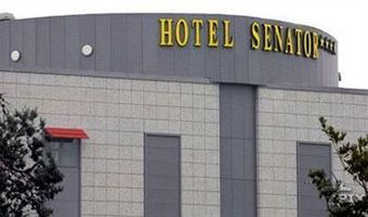 Hotel Senator