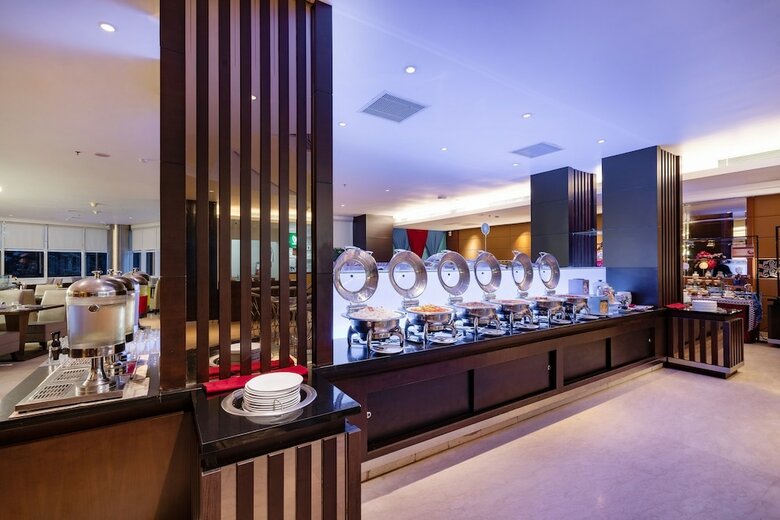 Aston Makassar Hotel & Convention Center