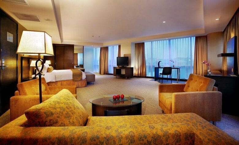 Aston Makassar Hotel & Convention Center
