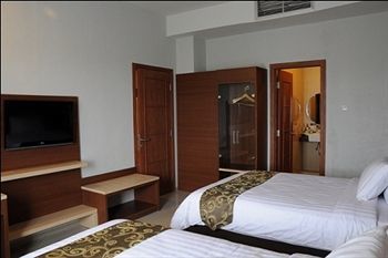 Lorin New Kuta Hotel