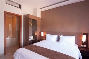 Lorin New Kuta Hotel