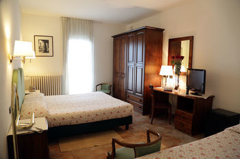Hotel Aurora