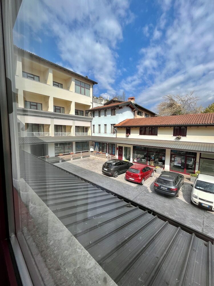 Hotel Lovere Resort & Spa