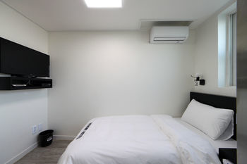 Ekonomy Hotel Incheon