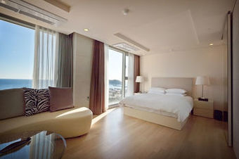 Hotel The Island Blue