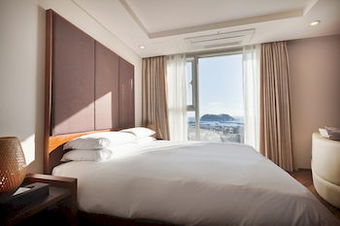 Hotel The Island Blue