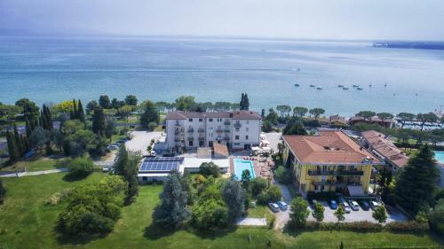 Hotel Mirabello