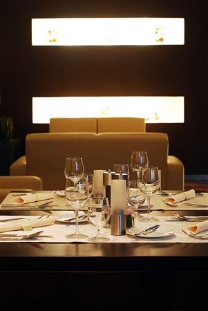 Hotel Aston Business