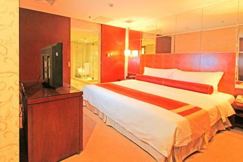 Jinling Danyang Hotel