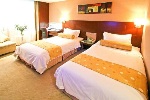 Jinling Danyang Hotel