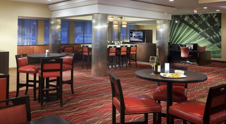 Hotel Courtyard By Marriott Miami Downtown