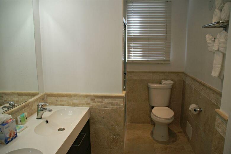 Hotel South Beach Plaza Villas