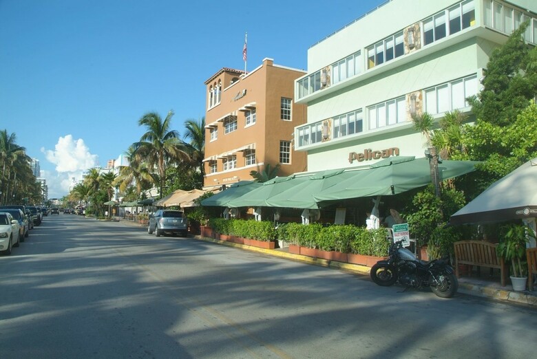 Hotel Pelican