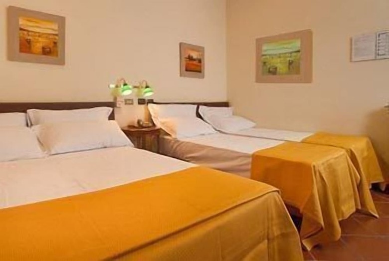 Toledo Hotel