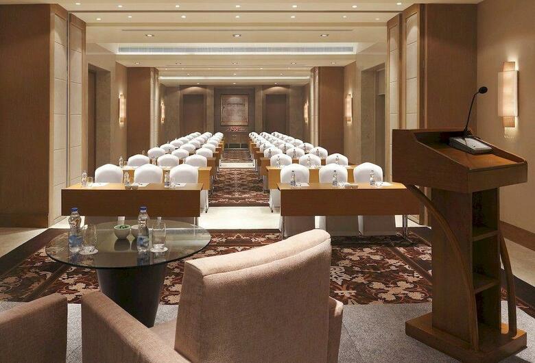 Hotel Doubletree By Hilton Agra