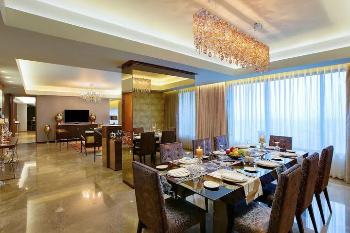 Novotel Kolkata Hotel And Residences