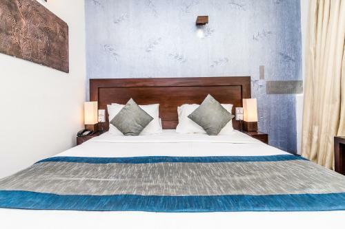 Ceylon City Hotel