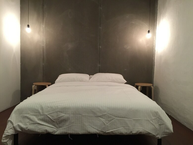 Hostal The Frame Guesthouse