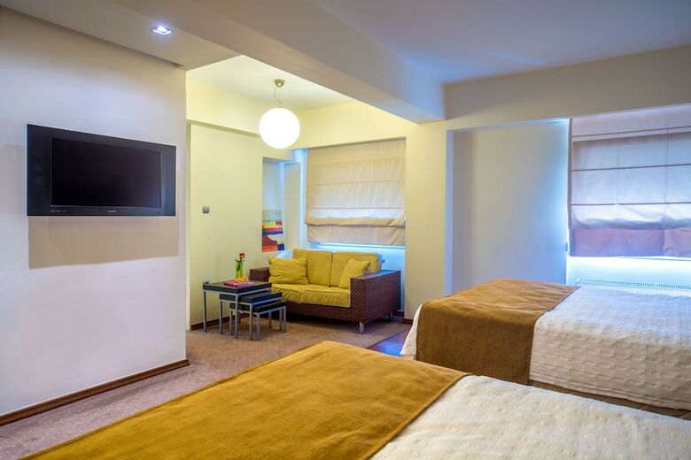 Hotel Capsis