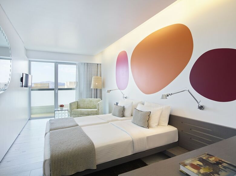 Fresh Hotel