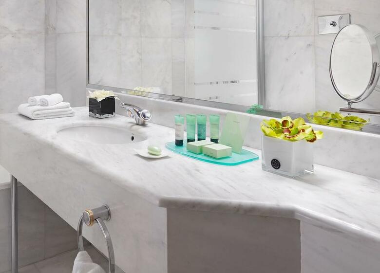 Hotel Njv Athens Plaza