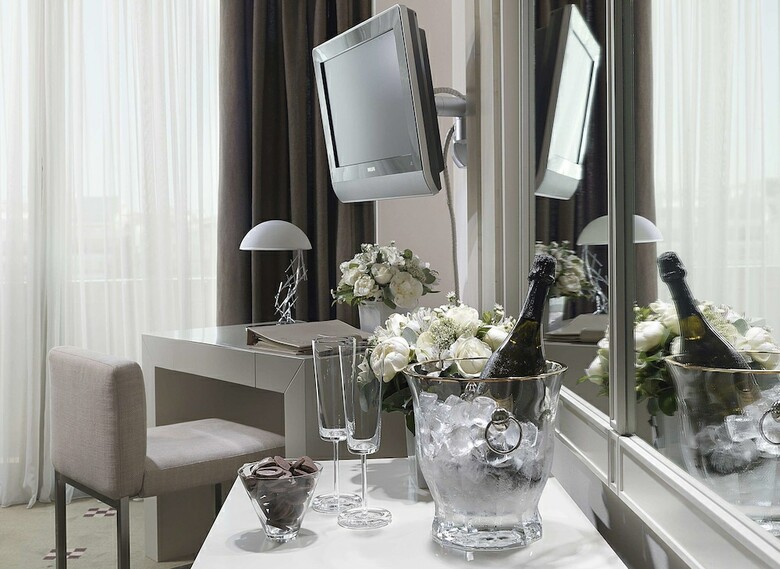 Hotel Njv Athens Plaza