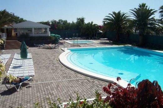 Apartamentos El Cardonal