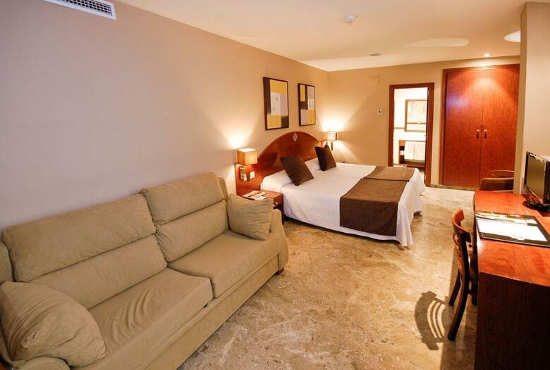 Hotel Sercotel Torico Plaza