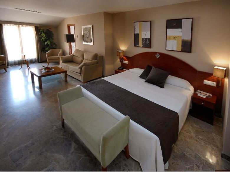 Hotel Sercotel Torico Plaza