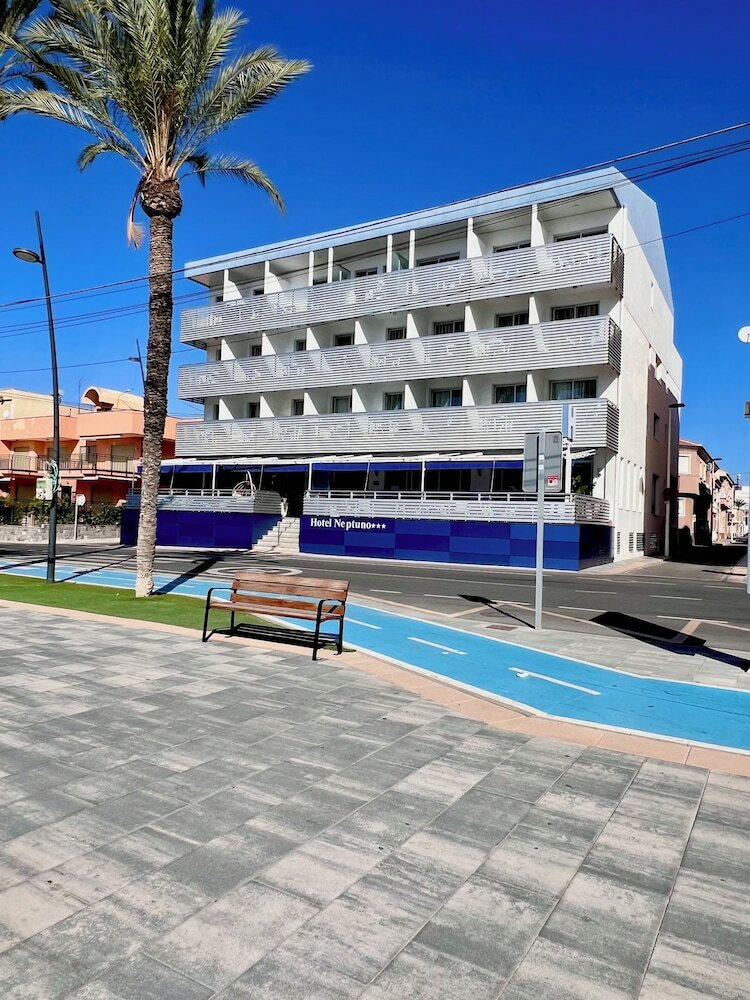 Hotel Neptuno