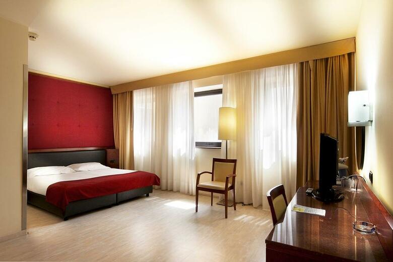 Mediterraneo Palace Hotel