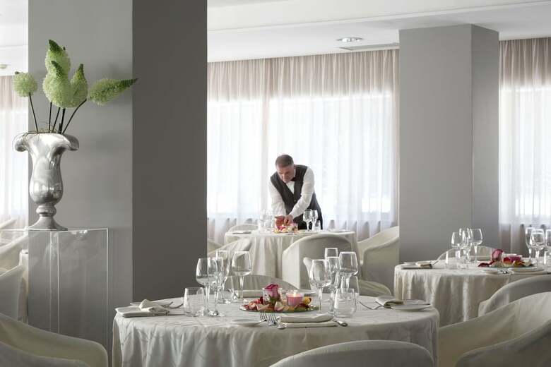 Hotel Marad