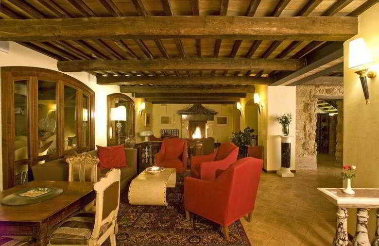 Sovana Hotel & Resort