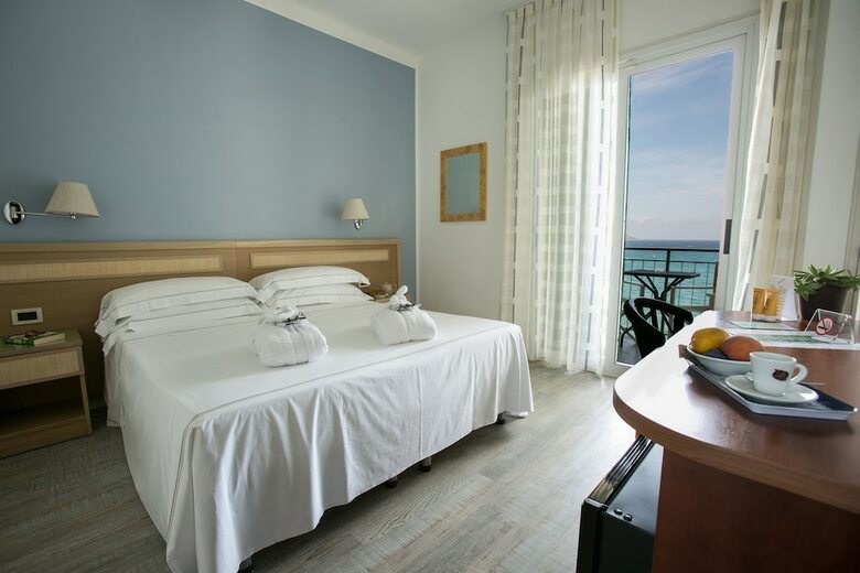 Hotel Arc En Ciel