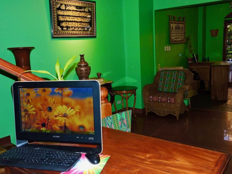 Bed & Breakfast Tinhat Boutique Hotel And Restaurant