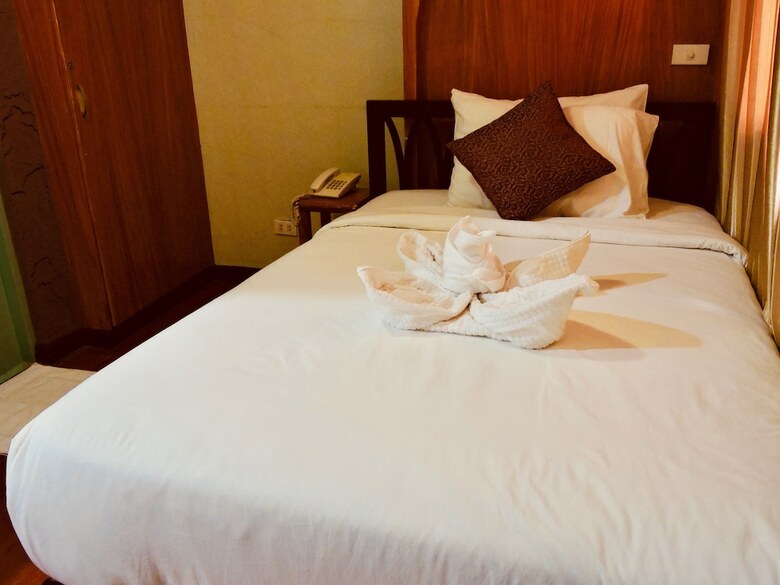 Bed & Breakfast Tinhat Boutique Hotel And Restaurant