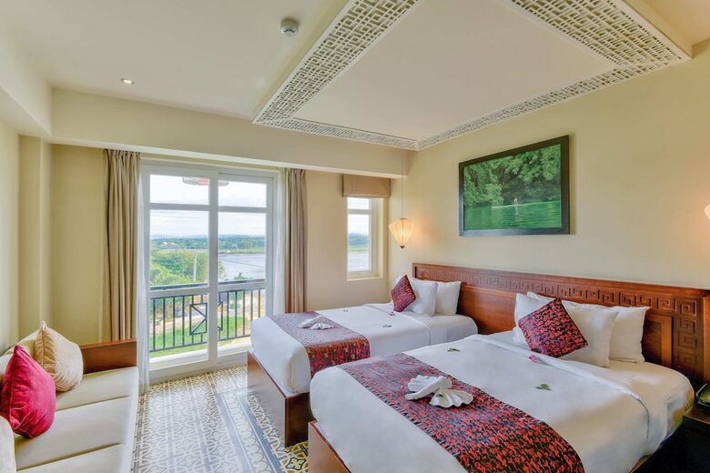 Royal Riverside Hoi An Hotel