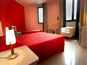 Eden Hotel