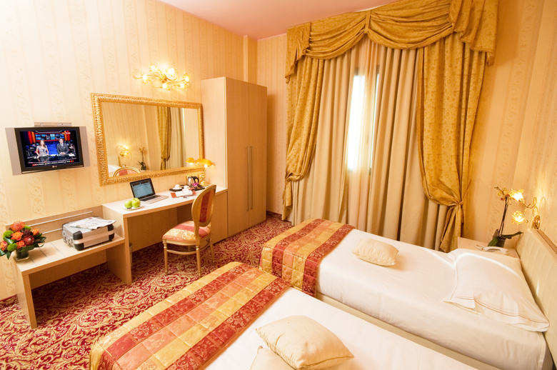 Hotel Uniqo Sempione Fiera