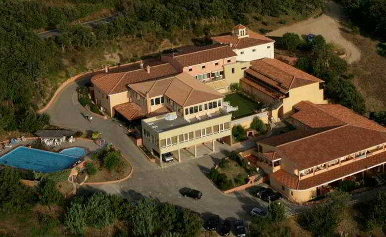 Hotel Pausania Inn