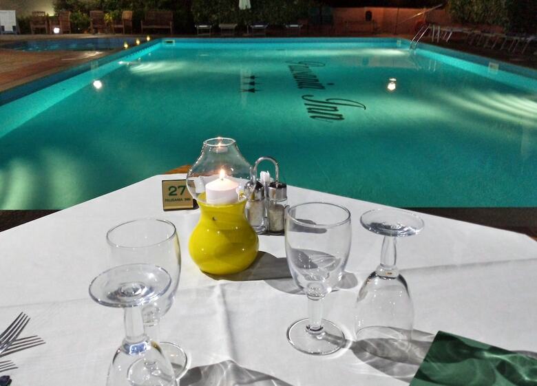Hotel Pausania Inn