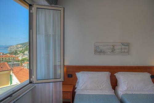Hotel Noris